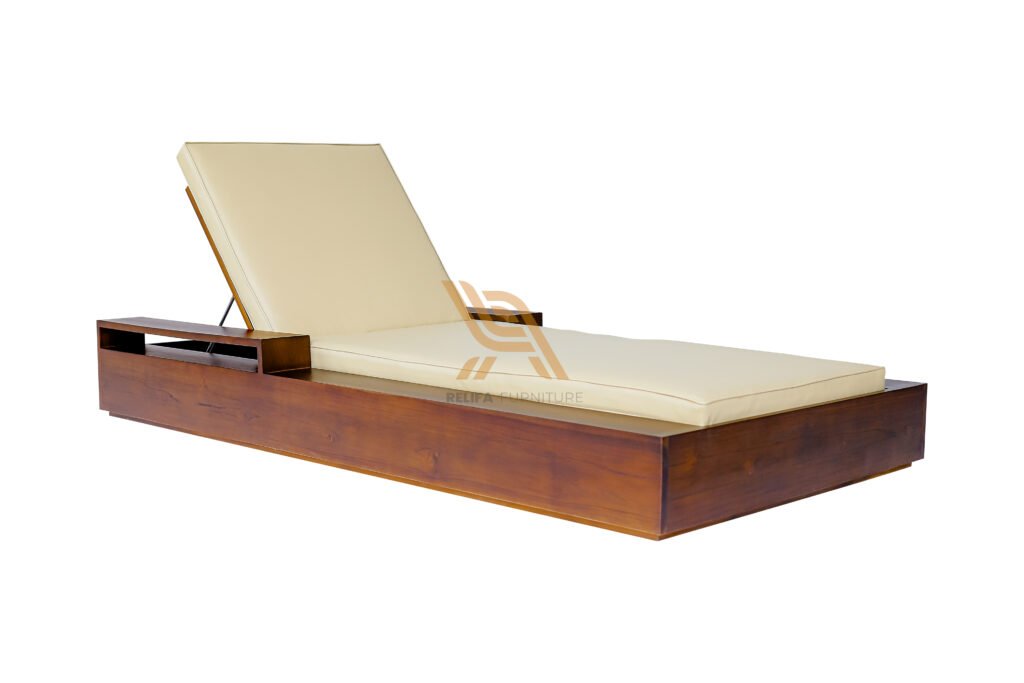 Luxury Teak Sun Lounger with Cream Cushions – Outdoor Poolside Furniture